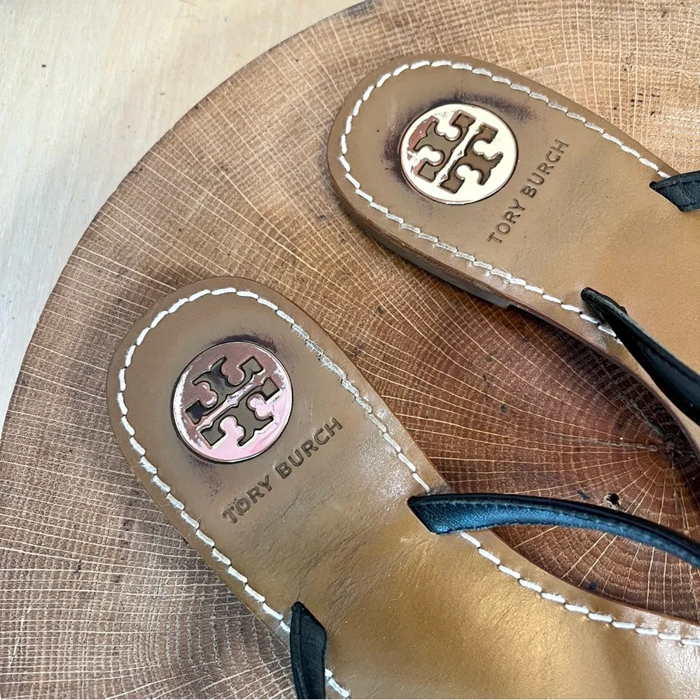 Tory Burch Black Patent Leather Flip Sandals with Tan Footbed